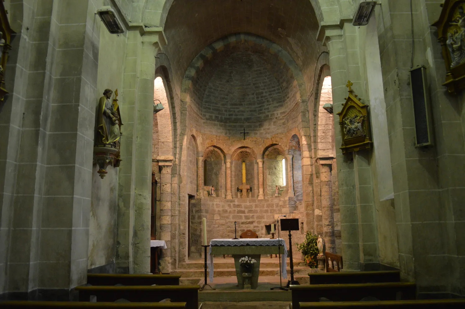 Image qui illustre: Eglise De Laval-du-tarn à Laval-du-Tarn - 2