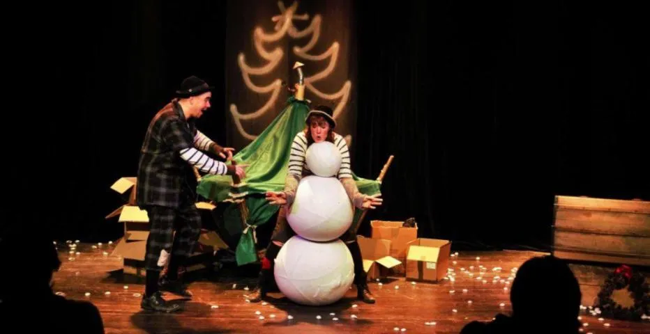 Image qui illustre: Spectacle "au Chaud Pour Noël"