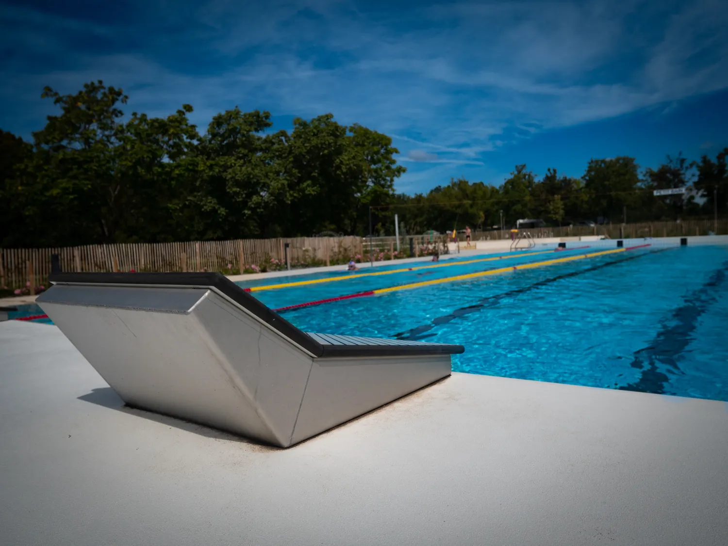 Image qui illustre: Piscine Municipale De Pougues-les-eaux à Pougues-les-Eaux - 1