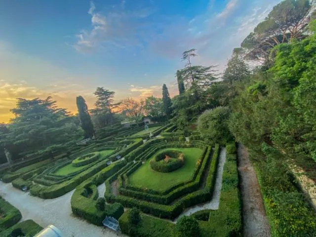 Image qui illustre: Les jardins de la Villa Miralfiore sous le signe de la restauration avec le PNRR