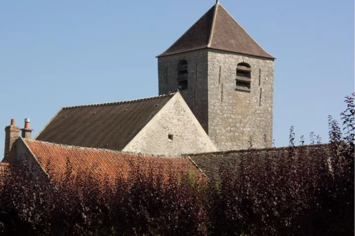 Image qui illustre: Eglise Saint-gervais Et Saint-protais