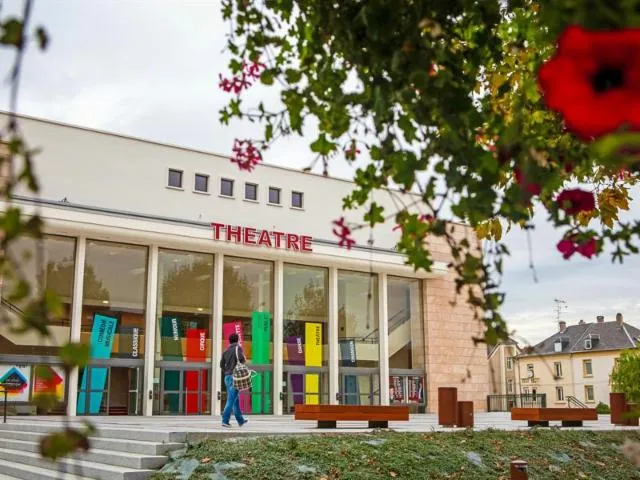 Image qui illustre: Théâtre Municipal