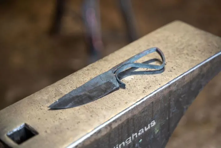 Image qui illustre: Fabriquez votre couteau brut de forge