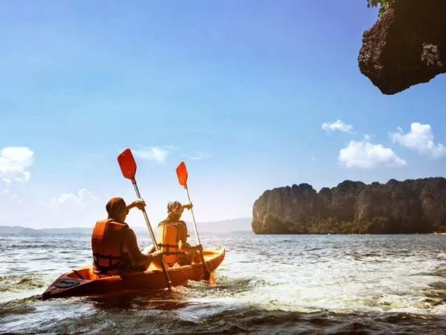 Image qui illustre: Location de Canoë/Kayak à Mons-la-Trivalle - Parcours 9km