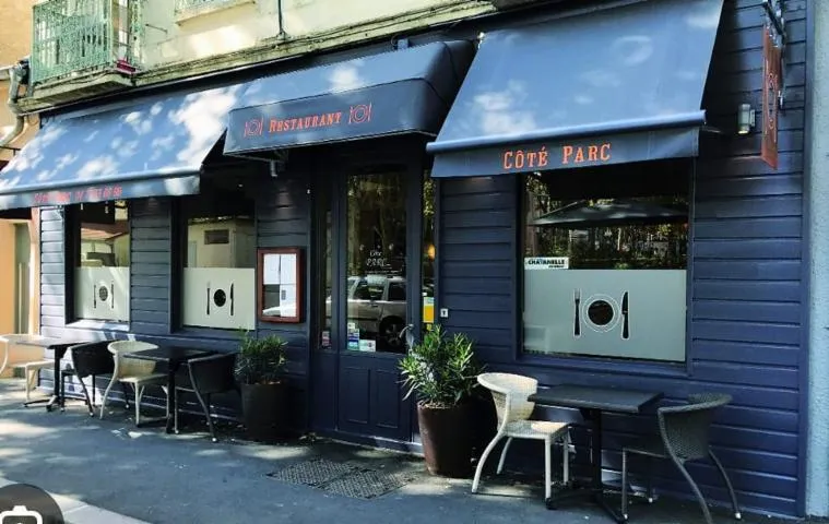 Image qui illustre: Restaurant Côté Parc