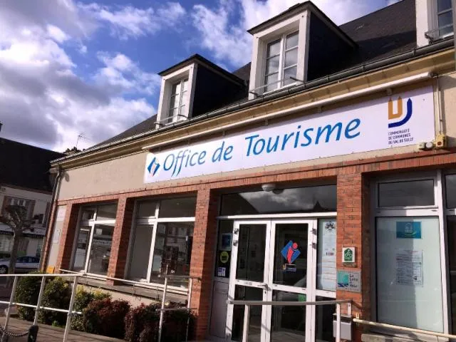 Image qui illustre: Office De Tourisme Du Val De Sully - Bureau De Sully-sur-loire