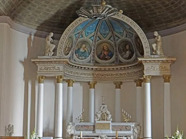 Image qui illustre: L'église Saint-Pierre-ès-Liens et les peintures de Giovanni Masutti