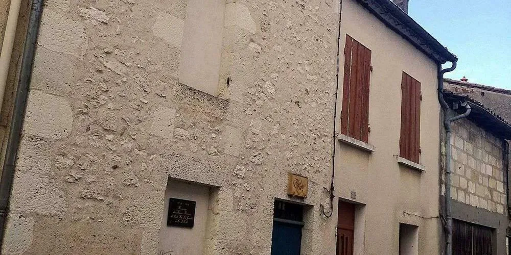 Image qui illustre: Visite du temple maçonnique de Sainte-Foy-la-Grande à Talence - 0