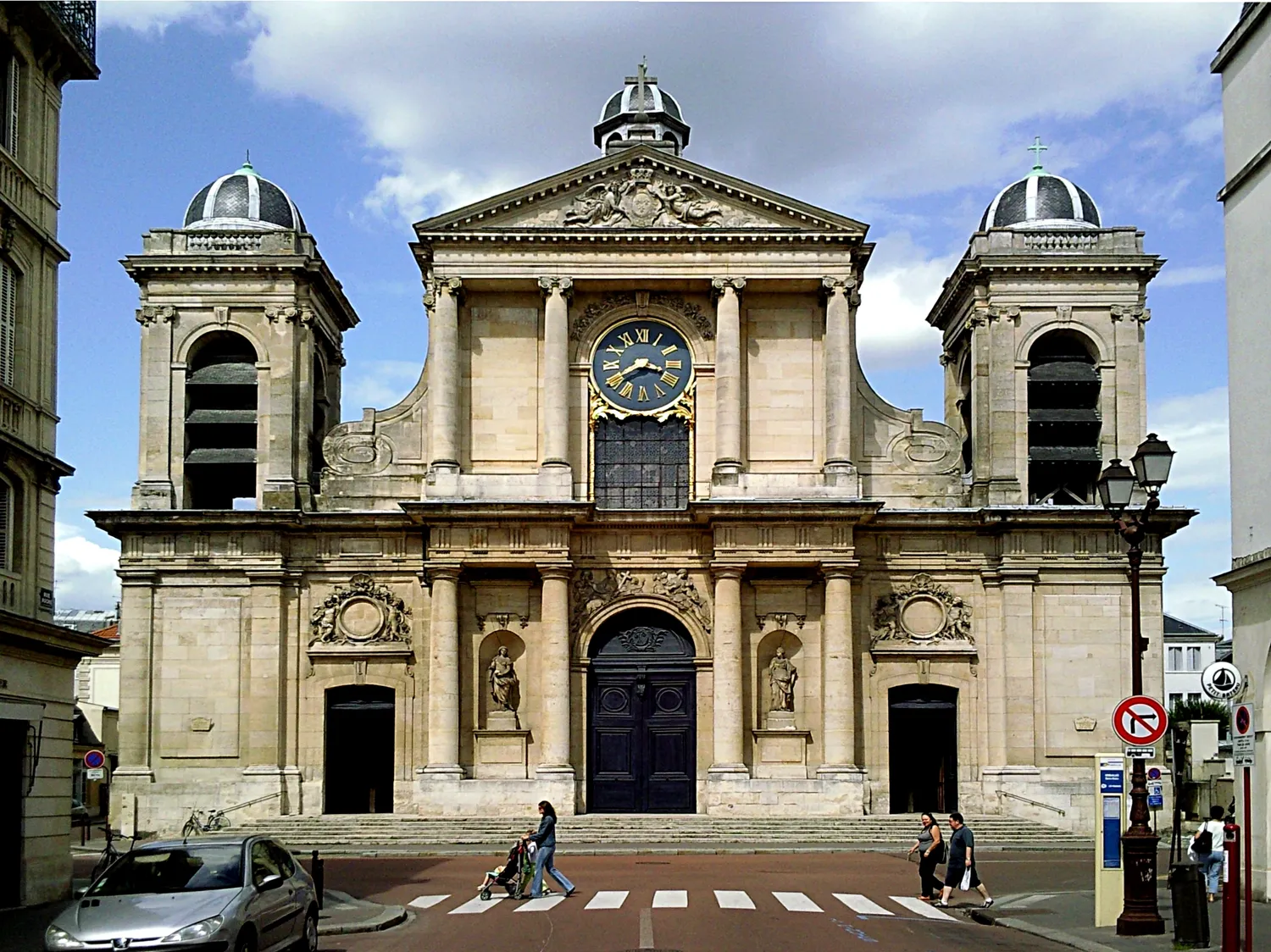 Image qui illustre: Église Notre-Dame à Versailles - 1