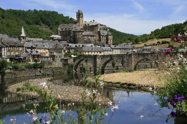 Image qui illustre: Découverte Du Village D'estaing