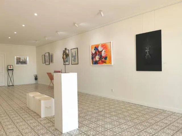 Image qui illustre: Galerie Louiseart