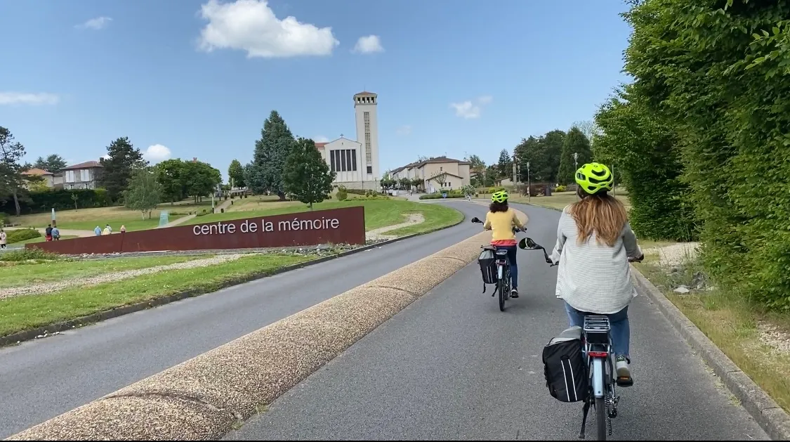 Image qui illustre: Circuit à vélo de Saint-Junien à Oradour-sur-Glane à Saint-Junien - 0