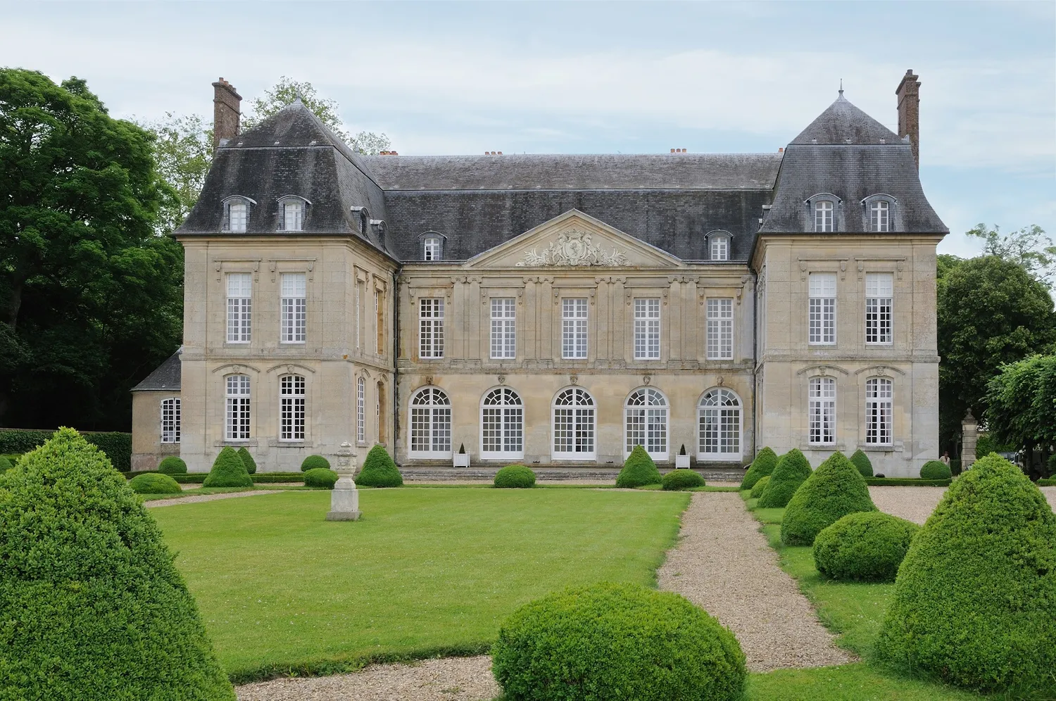 Image qui illustre: Château De Boury à Boury-en-Vexin - 0