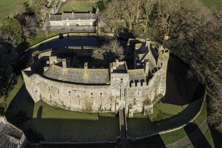 Image qui illustre: Visite guidée du château fort