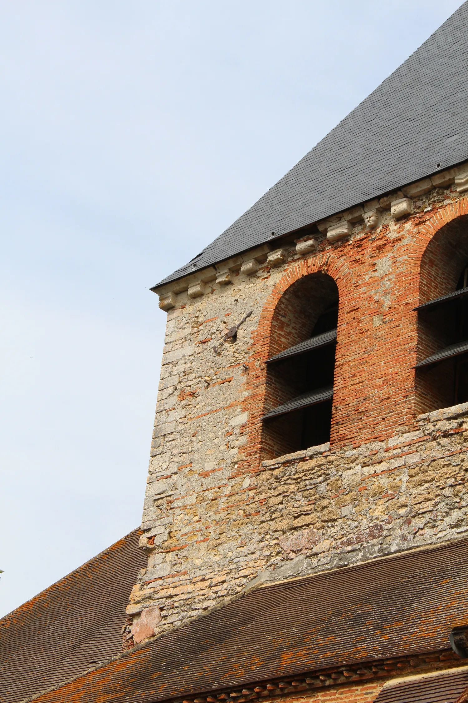 Image qui illustre: Découvrez avec un guide une église exceptionnellement ouverte au public à Mesnil-Saint-Père - 0