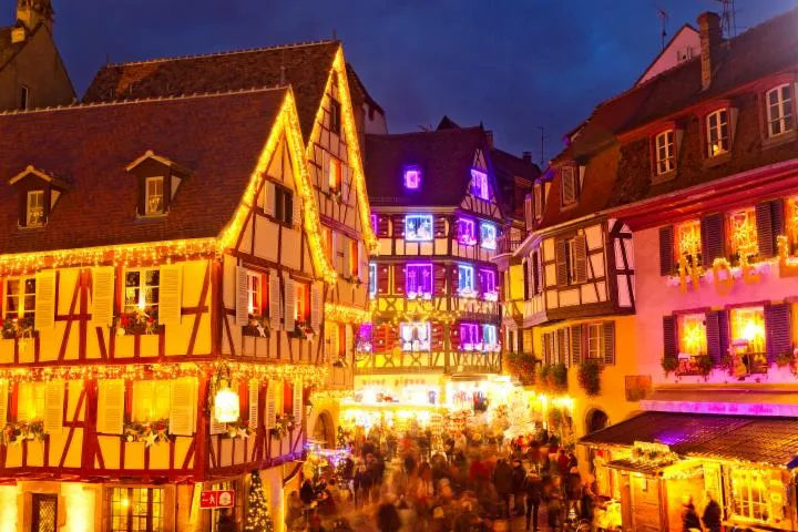 Image qui illustre: Strasbourg, Capitale De Noël