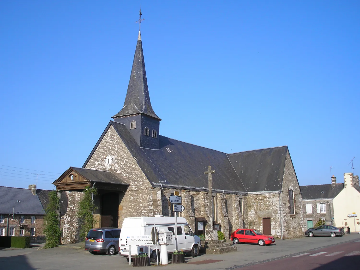 Image qui illustre: Église De Lévaré - Saint Victeur à Levaré - 0