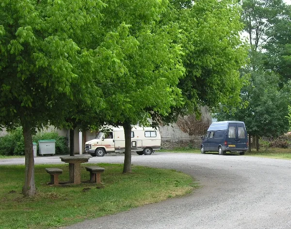 Image qui illustre: Aire De Camping-car à Bouillac - 0