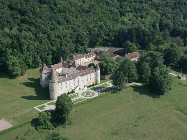 Image qui illustre: Visite du château de Bazoches, demeure familiale de Vauban