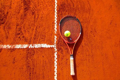 Image qui illustre: Court De Tennis De Saint-vivien à Saint-Eutrope-de-Born - 0