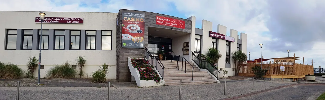 Image qui illustre: Casino De La Plage à Soulac-sur-Mer - 0