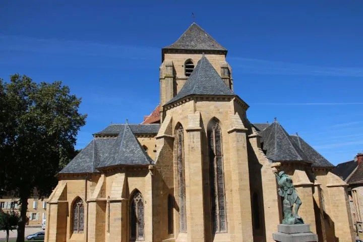 Image qui illustre: Abbatiale Notre Dame De L'assomption Du Vigan