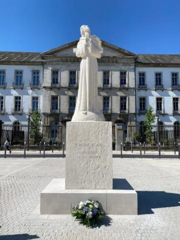 Image qui illustre: Statue de Jeanne d'Arc