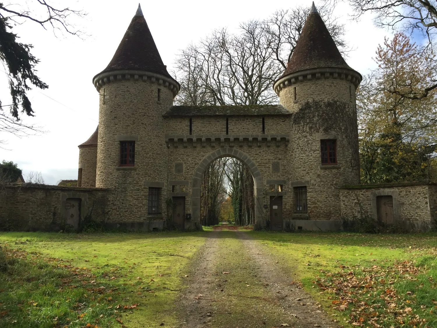 Image qui illustre: Parc paysager du château de Las-Croux à Cromac - 0