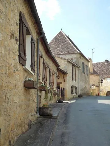 Image qui illustre: Boucle du Château de Monsac