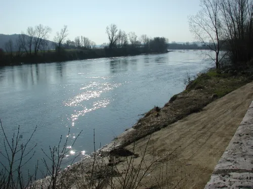 Image qui illustre: Monheurt, Balade Entre Garonne Et Canal à Monheurt - 2