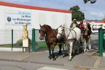 Image qui illustre: Portes ouvertes de l'Espace Langevin - Musée de la Mine - Musée de la Sidérurgie - Exposition Atelier du Vitrail