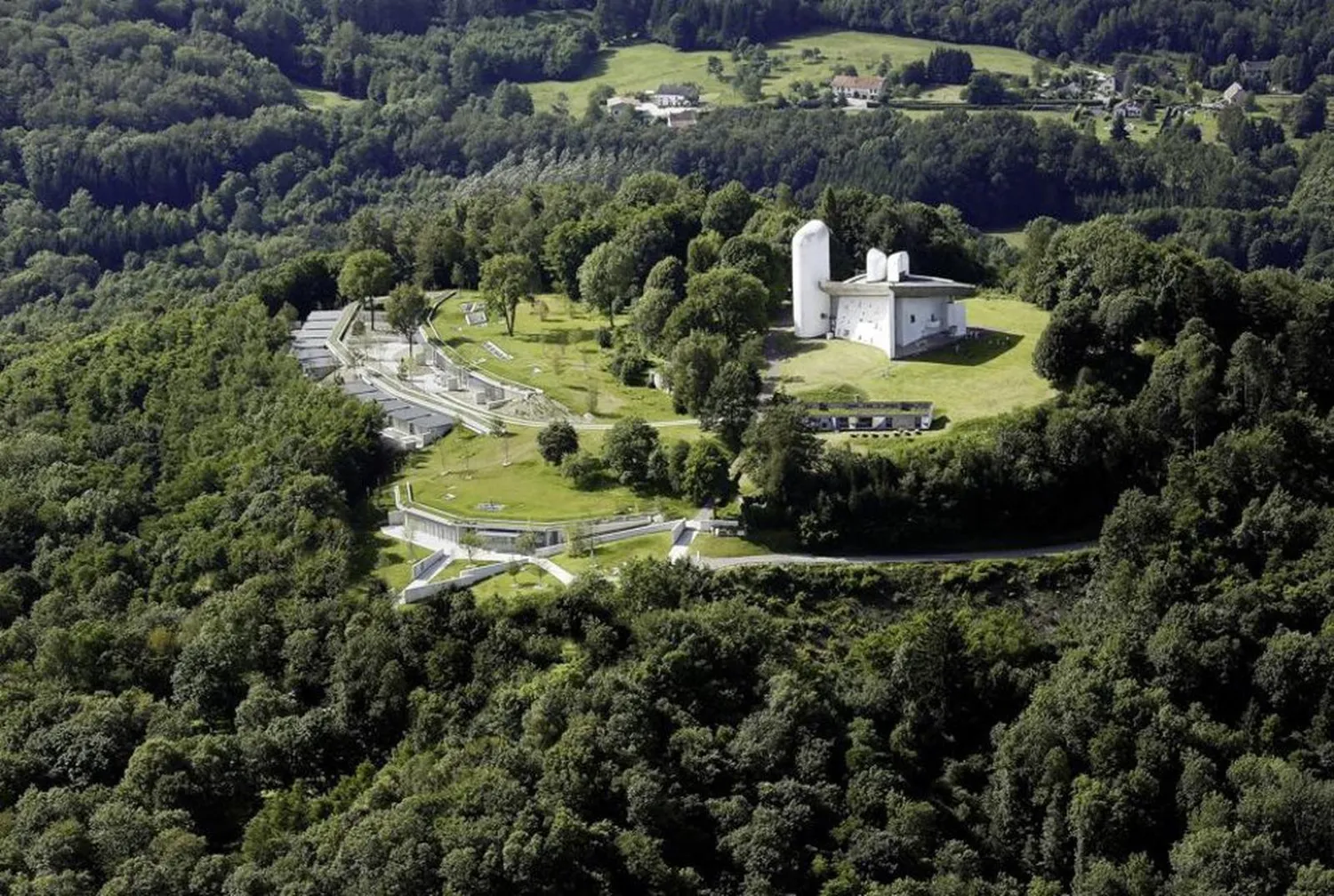 Image qui illustre: Colline de Bourlémont