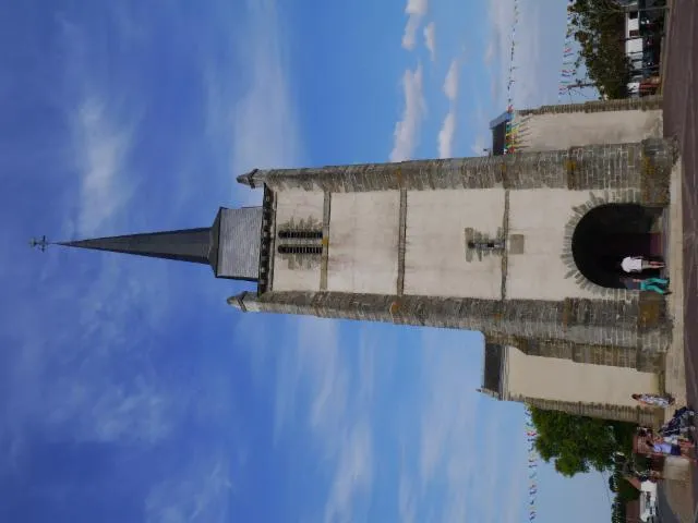 Image qui illustre: Eglise Saint-pierre Du Clion