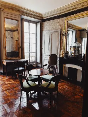 Image qui illustre: Visite libre de la Maison d'Auguste Comte