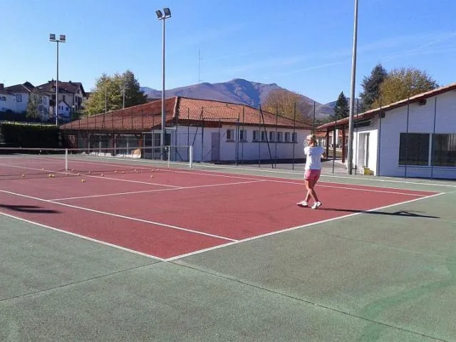 Image qui illustre: Tennis Saint Jean Pied De Port