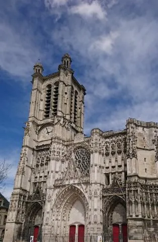 Image qui illustre: Cathédrale Saint-pierre Et Saint-paul - Jep 2024