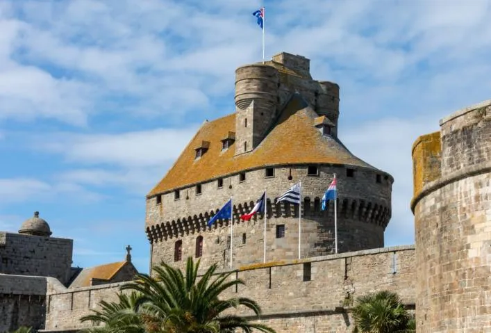 Image qui illustre: Château de Saint-Malo