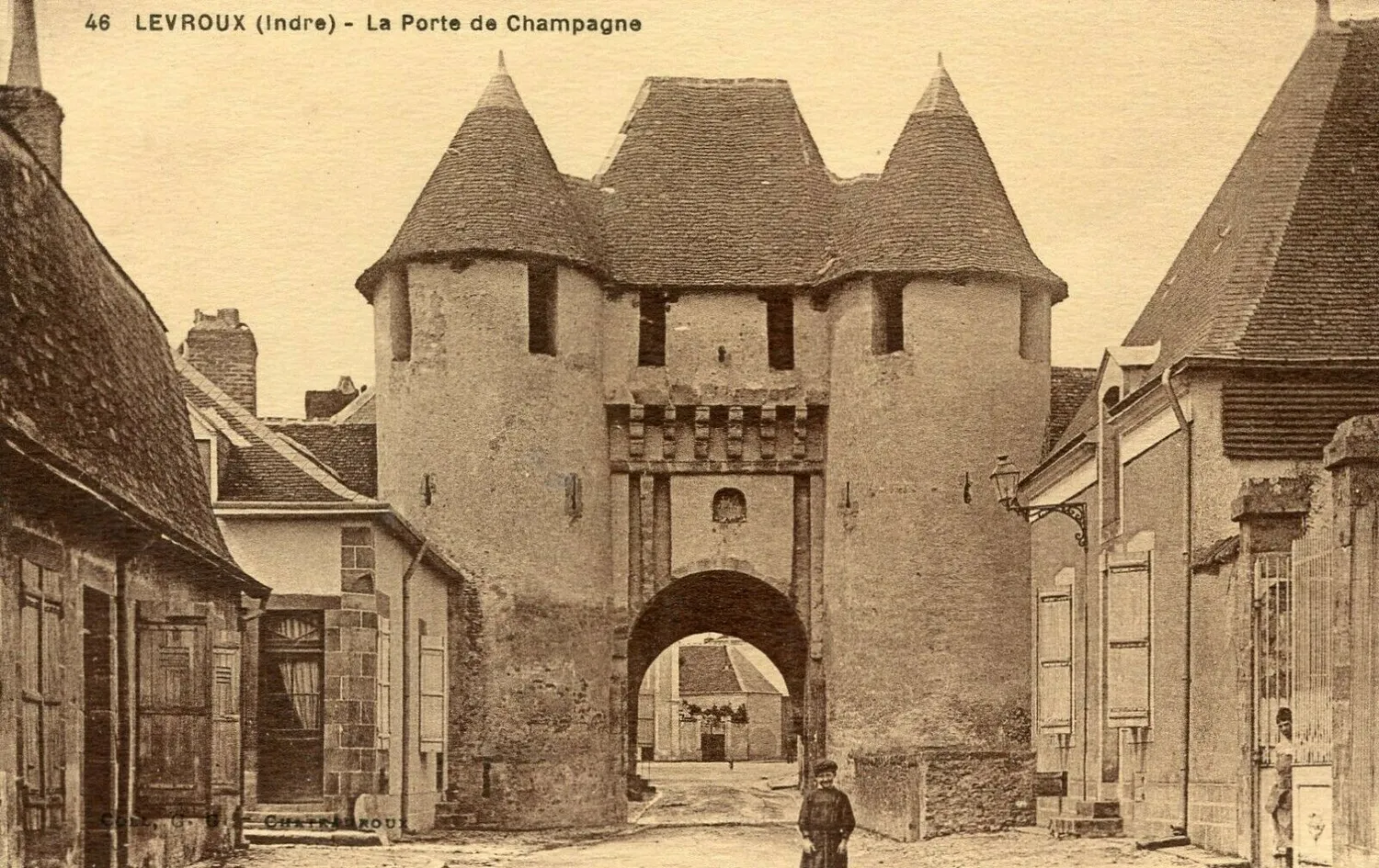 Image qui illustre: Porte de Champagne à Levroux - 1