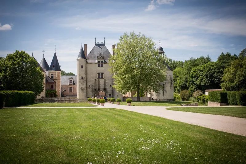 Image qui illustre: Château De Chamerolles à Chilleurs-aux-Bois - 0