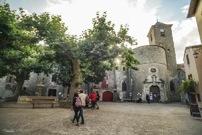 Image qui illustre: Commanderie Du Larzac - Visite Du Monument Templier Hospitalier