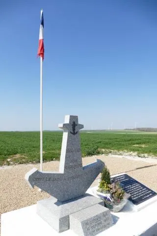 Image qui illustre: Monument "les Marsouins"