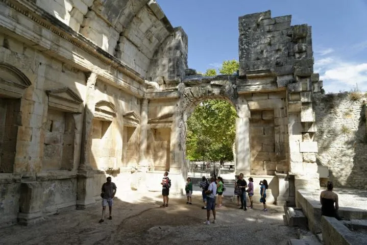 Image qui illustre: À la découverte du temple de Diane