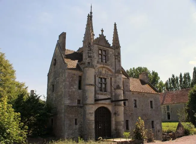 Image qui illustre: Château De Fontaine Etoupefour