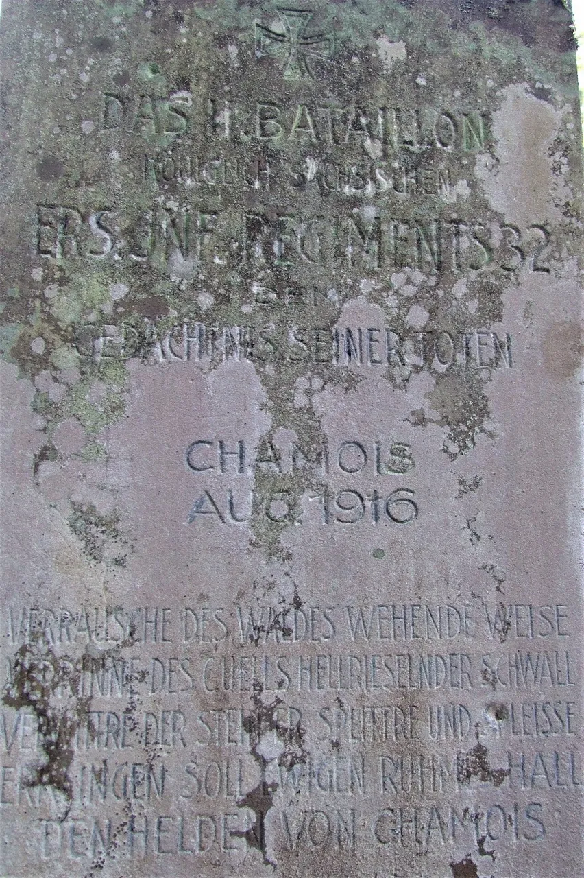 Image qui illustre: Monument saxon au Chamois à Badonviller - 1