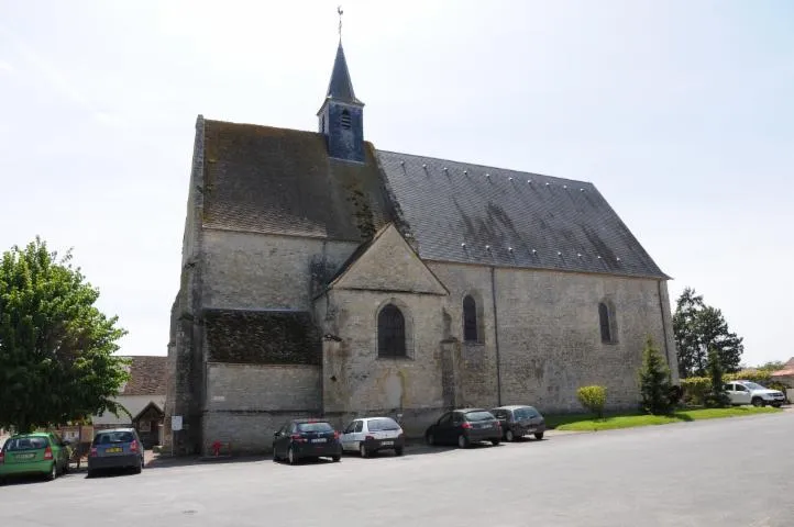 Image qui illustre: Eglise Saint-amand-saint-sulpice