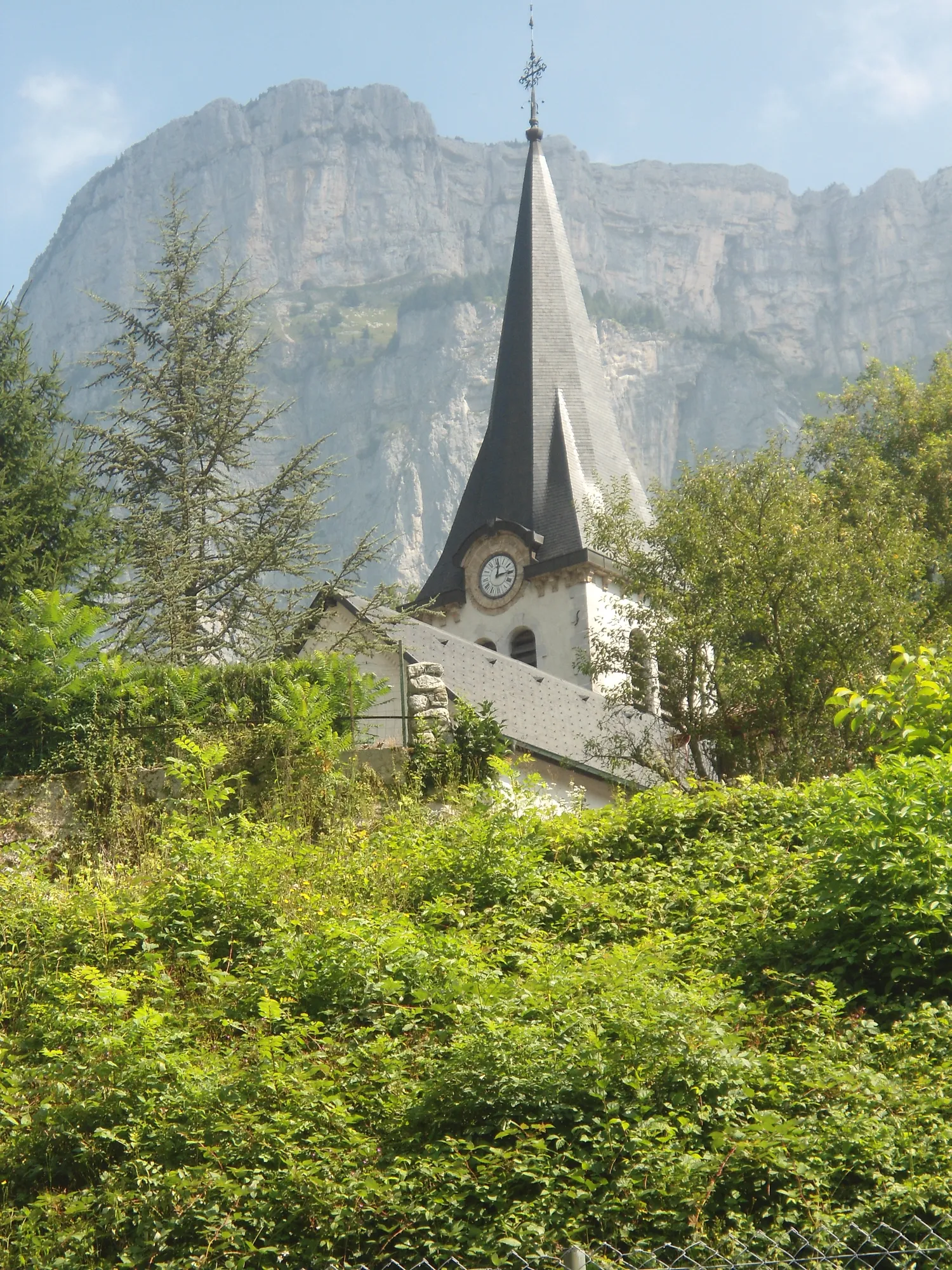 Image qui illustre: Eglise Du Petit-bornand-les-glières à Glières-Val-de-Borne - 0