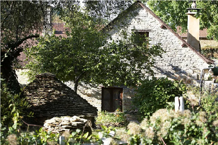 Image qui illustre: Boucle Des Rapiettes-plus Beaux Villages De France N°25 / Coly-saint-amand à Coly-Saint-Amand - 0