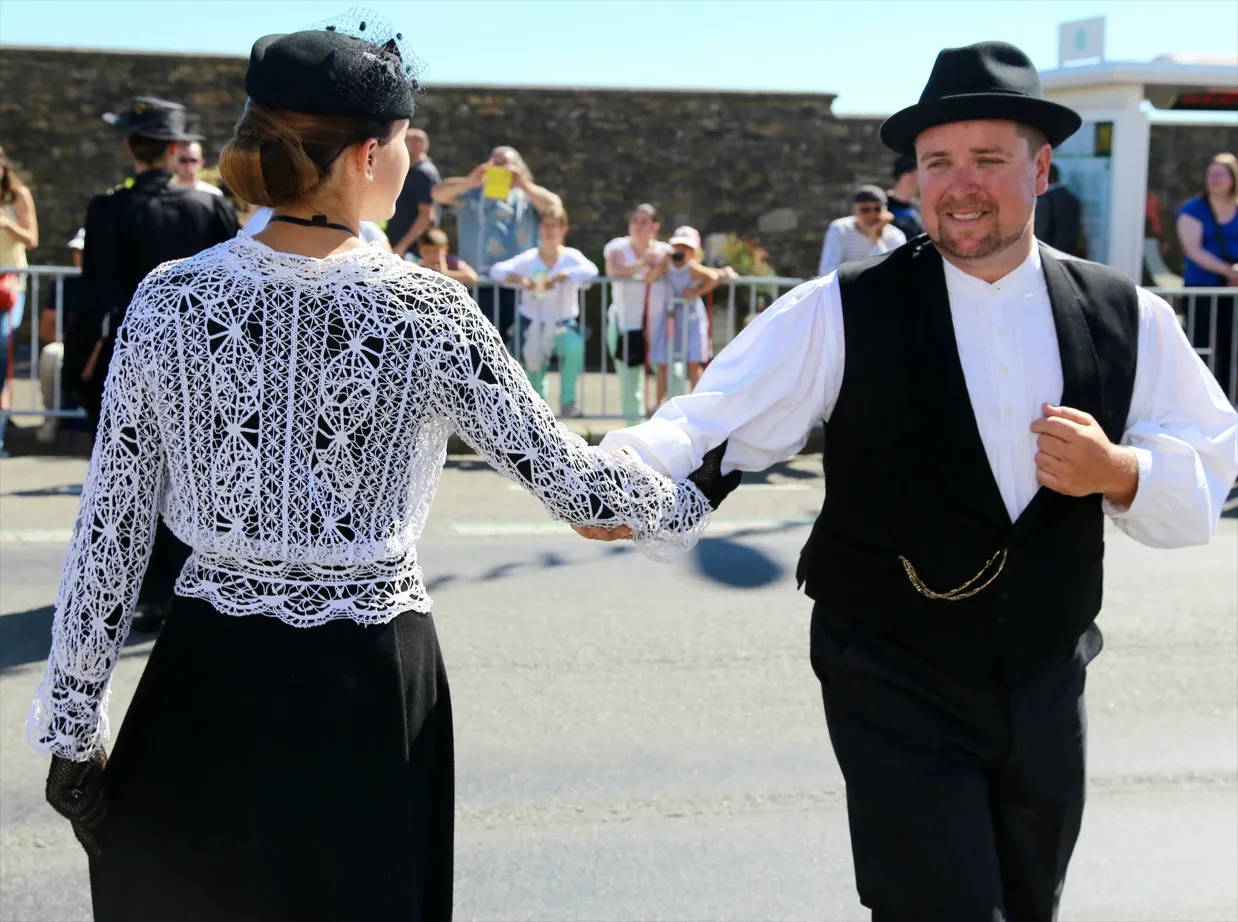 Image qui illustre: Soirée Danse et Musique traditionnelle à Batz-sur-Mer - 0