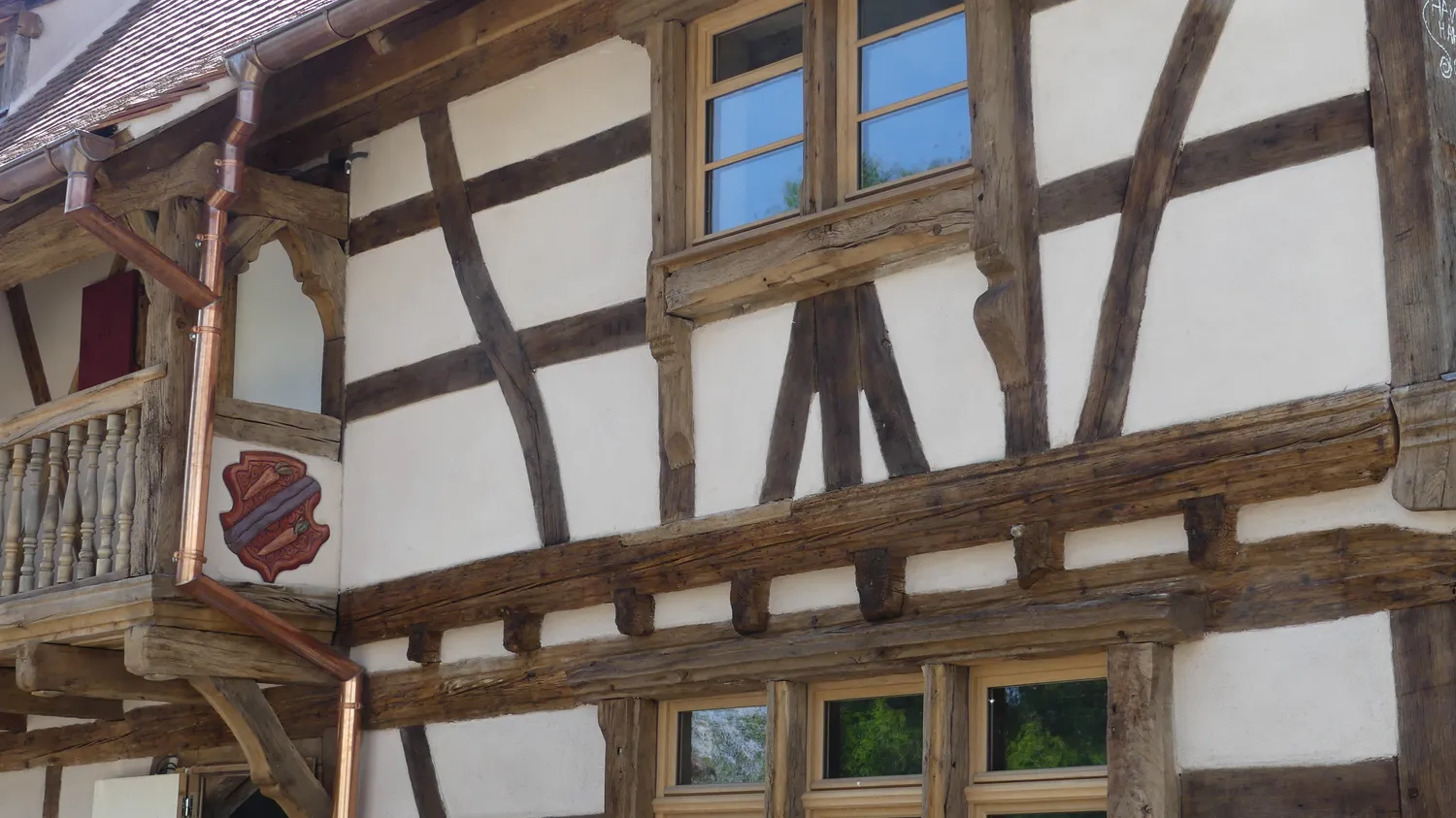 Image qui illustre: Visitez le dernier témoin de l'architecture rurale du XVIIème siècle à Strasbourg - 0