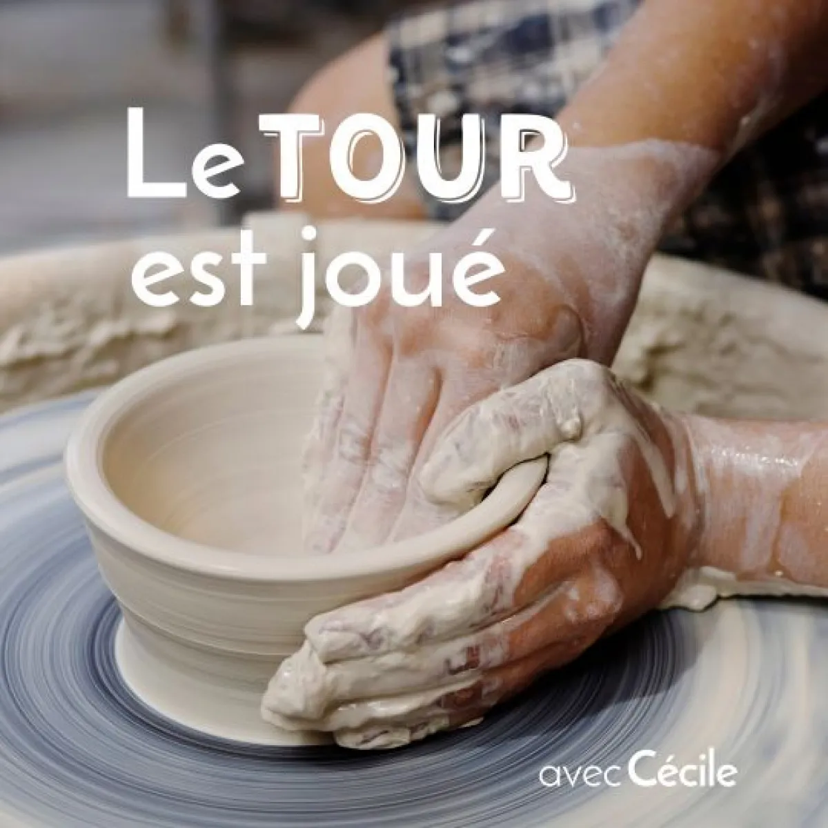 Image qui illustre: Fabriquez vos tasses au tour de potier à Cambo-les-Bains - 0